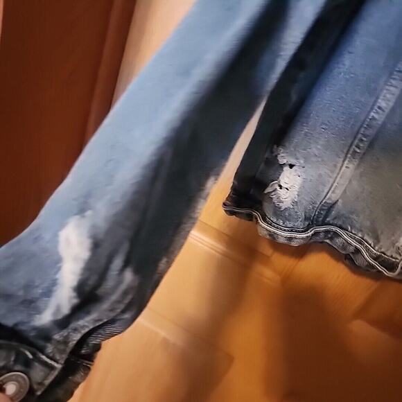 KanCan Denim Jean Jacket Women's Size S Destroyed Distressed Style KC5007M EUC - Picture 8 of 10
